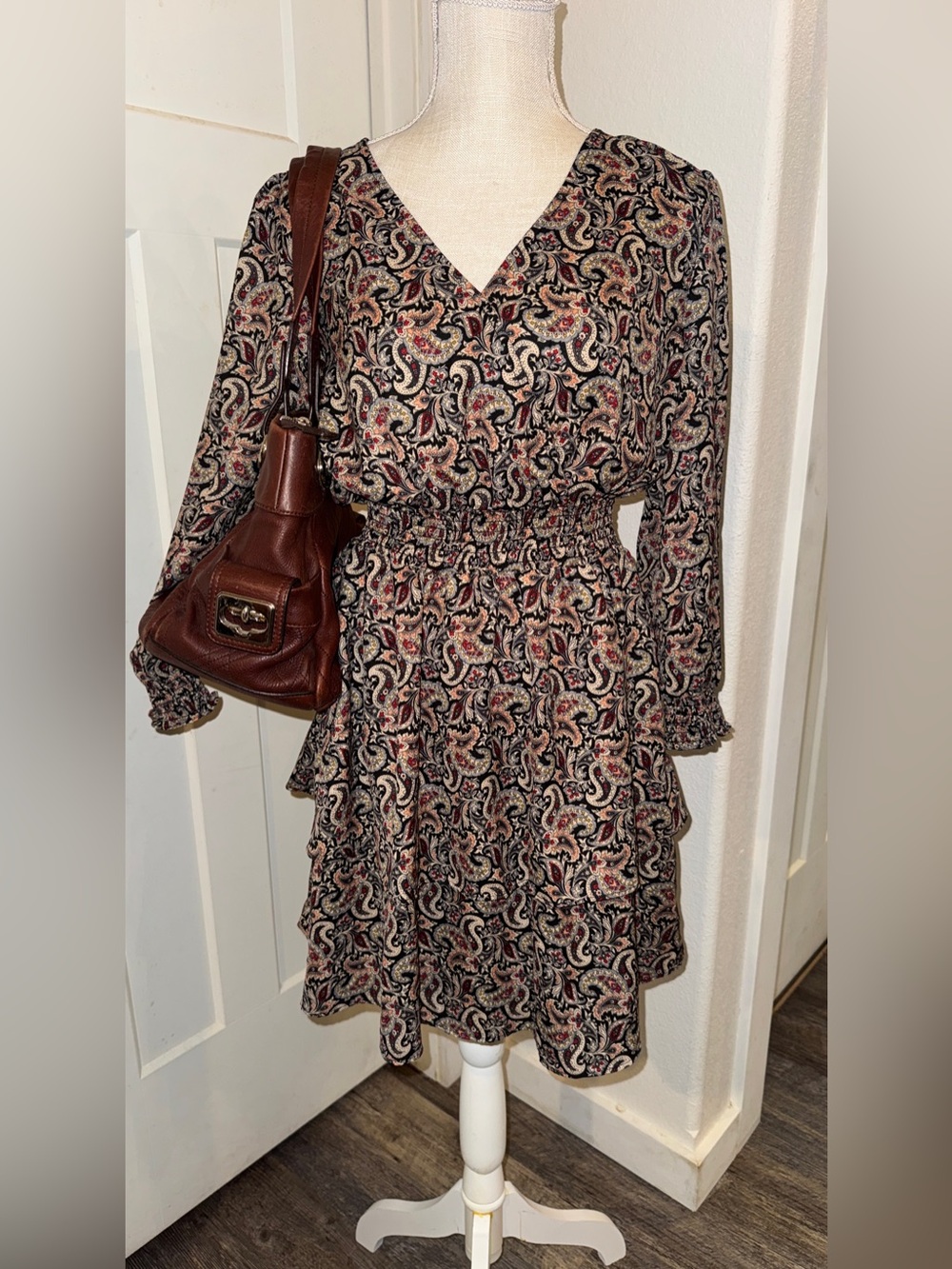 Black Tape Paisley Smocked Waist Tiered Dress Faux Wrap Ruffle Mini Long Sleeve